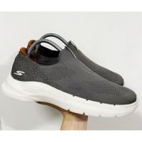 ราคา รองเท้ามือสอง Skechers Slip-On Hyper Pillar ⛔️Size EUR 39.5 ยาว 25cm.⛔️ ใหม่มากกก‼️ (42371402186)