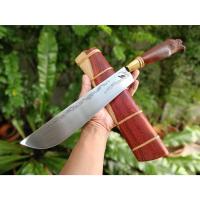 ราคา มีดมาเชเต้ Machete มีดเดินป่า มีดจีหนองสอ มีดหมอ มีดแคมป์ ใบ 11.1” เหล็กตลป. ตีร้อนชุบแข็ง ด้ามไม้พะยูงแกะเสือ ฝักชิงชัน (15397550355)