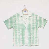 ราคา เสื้อฮาวายสีขาวลายมัดย้อมสีเขียว (10283693294)
