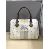 ราคา กระเป๋า MCM ทรงหมอนสิงโตขาวแท้ 12 นิ้ว มือสอง (7255473219)