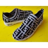 ราคา UP88 : รองเท้าผ้าใบผู้ชาย สลิปออนชาย ใส่สบายแบบไร้เชือก (3523827394)