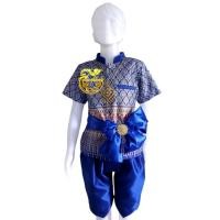 ราคา ชุดไทยเด็ก,ชุดไทยเด็กชาย เซ็ต3ชิ้นเสื้อแขนสั้นผ้าพิมพ์ทองลายไทยตกแต่งลายคอ-กระเป๋า-โจงกระเบนผ้าไหมอิตาลี+แถมฟรีผ้าคาดเอว (24557101937)