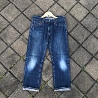 ราคา กางเกงยีนส์ริมแดง uniqlo มือสอง (40853666254)