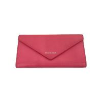 ราคา Balenciaga Long Wallet หนังสีชมพู ส่งตรงจากญี่ปุ่น มือสอง (26206130900)