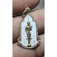 ราคา การันตีพระแท้ เหรียญพระสยามเทวาธิราช หลังตราสัญลักษณ์ สมโภชกรุงรัตนโกสินทร์ 200 ปี พ.ศ.2525 เนื้อกะไหล่ทองลงยาสีขาว (42212145209)