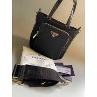 ราคา Prada Tessuto Shopping Tote Bag (27921323214)