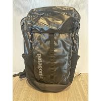 ราคา Patagonia กระเป๋าสะพายหลัง มือ2 (26100355822)