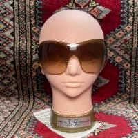 ราคา แว่นกันแดด Dolce & Gabbana DG 6022-B สีน้ำตาล เลนส์สีน้ำตาล กรอบสีทอง สภาพสวย (40669331782)