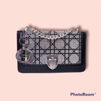 ราคา กระเป๋าดิออร์สภาพ98% ถ่ายจากสินค้าจริงทุกชิ้น‼️ (13609707751)