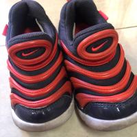 ราคา รองเท้าหนอนสุดฮิต nike (23819632599)