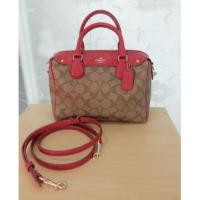 ราคา ส่งต่อ กระเป๋าcoach หมอน9นิ้ว ของแท้ (257306709)