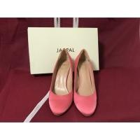 ราคา รองเท้าส้นสูง LYN (877784207)