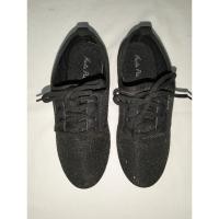 ราคา Maria Pia รองเท้าผ้าใบวิ้งๆสีดำ size 38-39 มือสอง สภาพดี (27275366607)