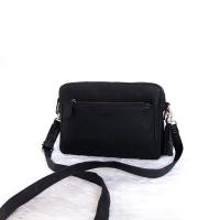 ราคา [กระเป๋ามือสอง] PIERRE CARDIN ของแท้! cross body หนังซาฟีโน่ 9นิ้ว สีดำ กระเป๋าสภาพดี กระเป๋าสะพายข้าง ปีแอร์การ์แดง (14802335185)