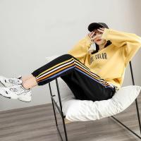 ราคา COD กางเกงวอร์มแฟชั่น กางเกงวิ่ง กางเกงขายาวลำลองกีฬา แถบข้าง สองแถบ ขาปล่อย ราคาถูก สไตล์เกาหลี สินค้าพร้อมส่ง (25189374020)