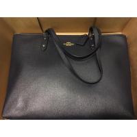 ราคา ส่งฟรี!!! F11926 Coach Large City Zip Tote in Crossgrain Leather Black 4,500 บาท (1623736027)