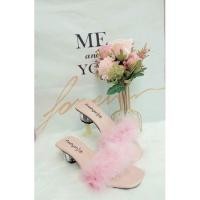 ราคา รองเท้าขนนก ขนมิ้ง ส้นแก้ว สีชมพูอ่อน (19169144537)