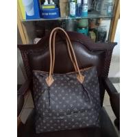 ราคา กระเป๋ามือสองหนังแท้สะพายไหล่หนังนิ่ม จากเกาหลี (23851932457)