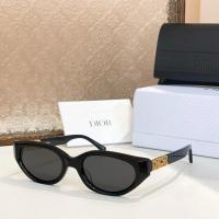ราคา แว่นกันแดด Dior รุ่น CD 8602 ทรงตาแมวสี่เหลี่ยมสําหรับผู้ชายและผู้หญิง ขนาด 53 มม. (26690034560)