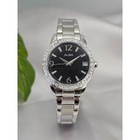 ราคา ALBA Quartz Japan รุ่น AG8499X1 นาฬิกาผู้หญิง หน้าปัดดำ คริสตัลแท้จาก SWAROVSKI ระบบควอตซ์ ประกันไทย (22926153795)