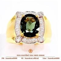 ราคา แหวนพลอยมรกต พลอยแท้จากจันทบุรี น้ำหนัก 3.3 กะรัตประดับเพชรสวิส ตัวเรือนทองแท้ 90% ขนาดแหวน 64 มีใบรับประกันจากทางร้าน (25121702214)