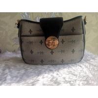 ราคา Metrocity สินค้ามือสอง (สายไม่ตรงรุ่น) (2658507931)