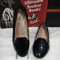 ราคา รองเท้าValentinoงานมือสองงานตู้ญี่ปุ่นSz35.5/22.5 cm (43111097125)