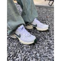 ราคา Nike V2K Run "Metallic Silver" "Platinum Tint" "Tan Brown" ของแท้100% รองเท้า Nike พร้อมส่ง (25866025627)