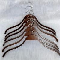 ราคา 858 ไม้แขวนเสื้อไม้ซาร่า (12ชิ้น) สีน้ำตาล Y-03 (21574782245)