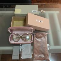 ราคา miu miu sunglasses เเท้100% (2931598456)