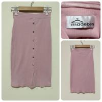 ราคา ส่งต่อ กระโปรง madeben สีชมพูอ่อน เอว 22-25“ (26207497783)