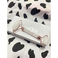 ราคา แท้CliniqueJaderollerลูกกลิ้งหินหยกกัวซา นวดใบหน้า ยกกระซับใบหน้า มีพร้อมกล่องป้ายไทย (14085778968)