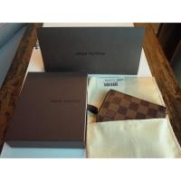 ราคา LV Zippy Coun Purse กระเป๋าสตางค์หลุยส์ ของแท้ มือสอง สภาพดีมาก (1688854493)