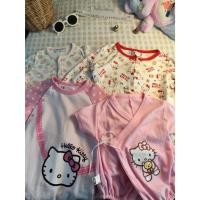 ราคา รอมเปอร์แบรนด์ Hello Kitty ส่งต่อเสื้อผ้าลูกสาว เสื้อผ้าเด็กมือสอง (23948416655)