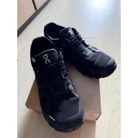 ราคา On Cloud 5 สี All Black Size 10.5 มือสอง ของแท้ (43373090368)