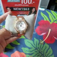 ราคา นาฬิกาGuessผู้หญิงตัวเรือนยังสวยกิ้งรุ่นw0111L3 (1110190539)