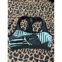 ราคา สปอร์ตบรามือสอง Nike (18955993403)