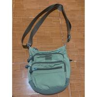 ราคา กระเป๋าสะพาย Hedgren สภาพมากกว่า 85% (42008224197)