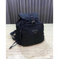 ราคา Vintage prada backpack เป้ ปราด้า พราด้า ของแท้ มือสอง แบรนด์เนม กระเป๋าเป้ เดินทาง (18743961302)