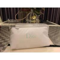 ราคา กระเป๋าใส่เครื่องสำอางค์ Dior แท้ จากเค้าเตอร์ (1250599376)