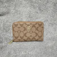 ราคา กระเป๋าสตางค์ใบกลาง coach (8576642297)