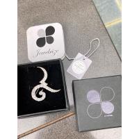 ราคา เข็มกลัด ติดคริสตัน swarovski แท้ (24562576559)