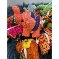 ราคา พวงกุญแจช้าง ของที่ระลึกของฝาก พวงกุญแจช้าง 4ขา (25864711258)