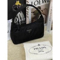 ราคา Prada Hobo Vintage (18060723043)