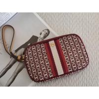 ราคา Tory burch Gemini link wristlet (5335089991)