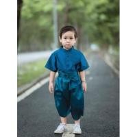 ราคา ชุดไทยเด็กผู้ชายเสื้อผ้าไหมคอพระราชทาน (12642407863)