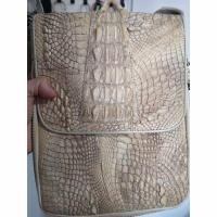 ราคา กระเป๋าหนังจระเข้แท้ สีขาว (25006051018)