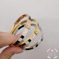 ราคา กำไล​ข้อมือ​แฟชั่น​ ลายดอกหลุยส์ LV​ วัสดุ​สแตนเลส​แท้​ (6134561907)