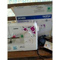 ราคา จักรเย็บผ้า brother มือสอง รุ่น JA1400 มี14ลาย (20772167843)