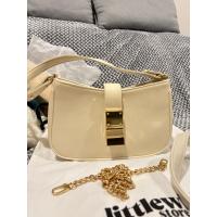 ราคา little white store กระเป๋าออกงาน สีขาวครีม Ivory สภาพใช้งานน้อยมากก (40357891852)